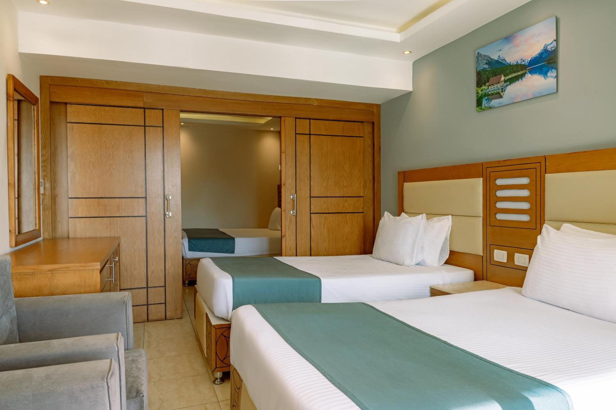 Sunrise Alora Aqua Park Resort Hurghada Exterior photo